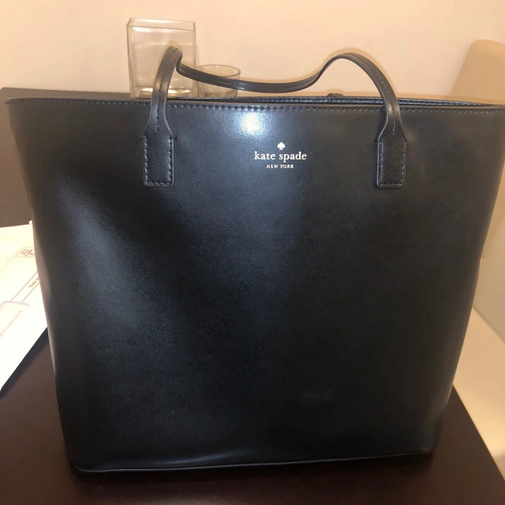 Kate Spade New York Black Leather Medium Tote Bag Shoulder Work Purse
